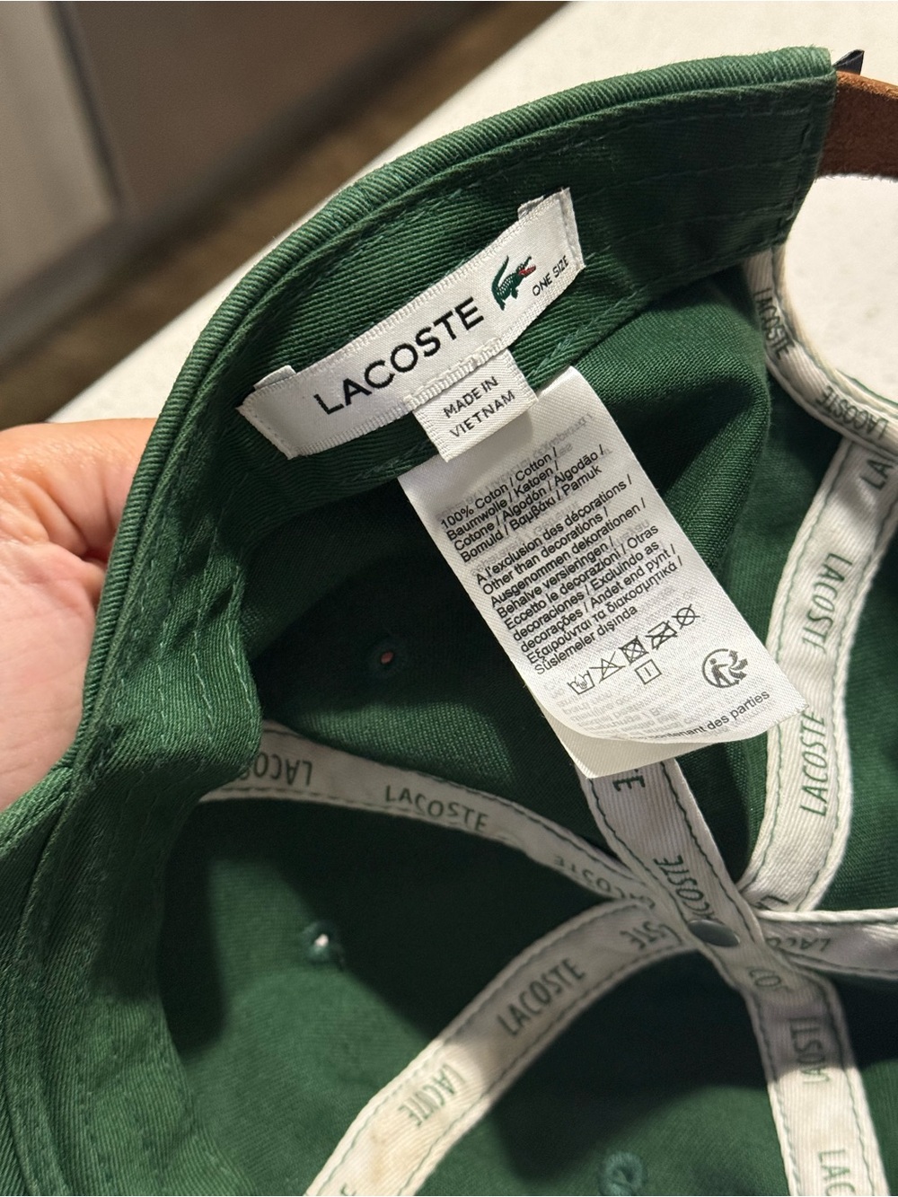 Lacoste Green Logo Baseball Cap leather strap - Picture 3 of 3